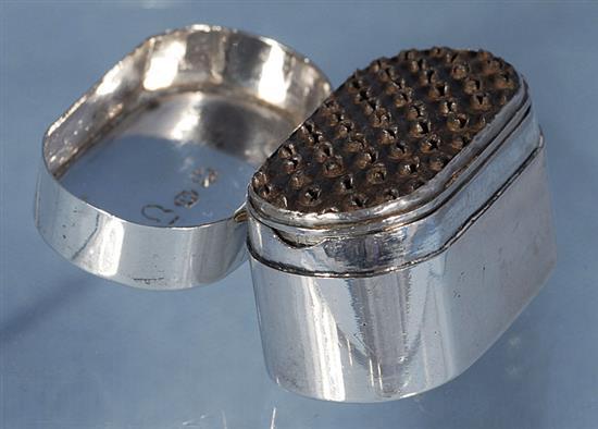 A George III silver nutmeg grater, by Joseph Wilmore, Length: 37mm.